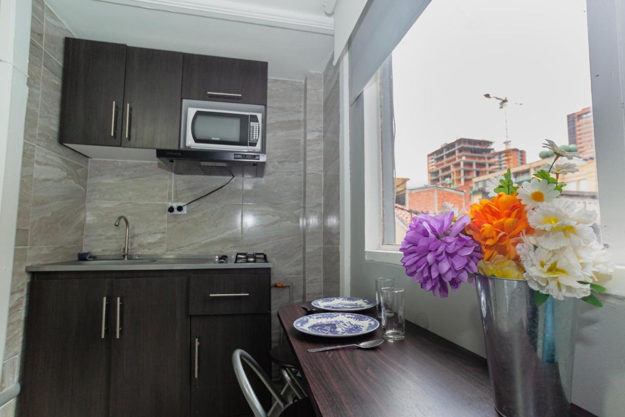 Apartasuites & Hotel Bogota Teusaquillo Bagian luar foto