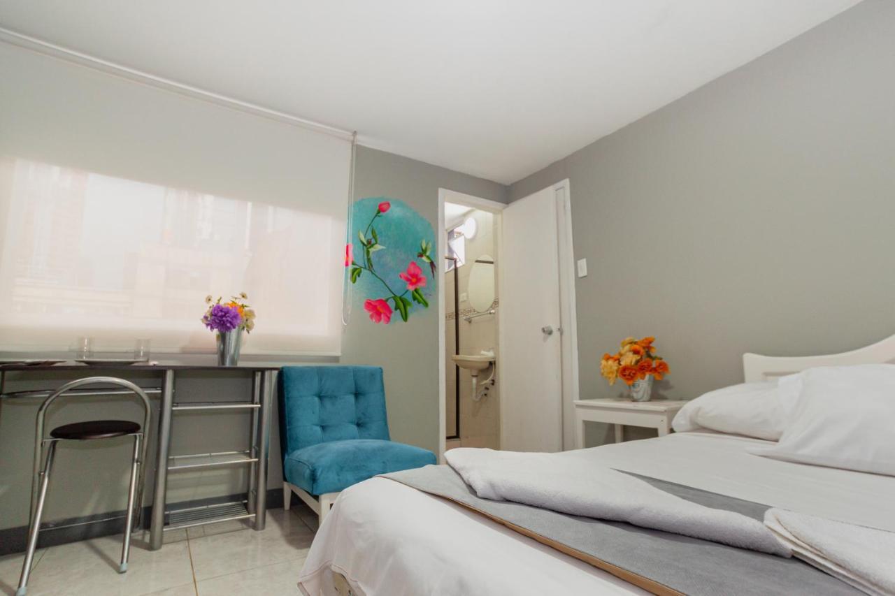 Apartasuites & Hotel Bogota Teusaquillo Bagian luar foto