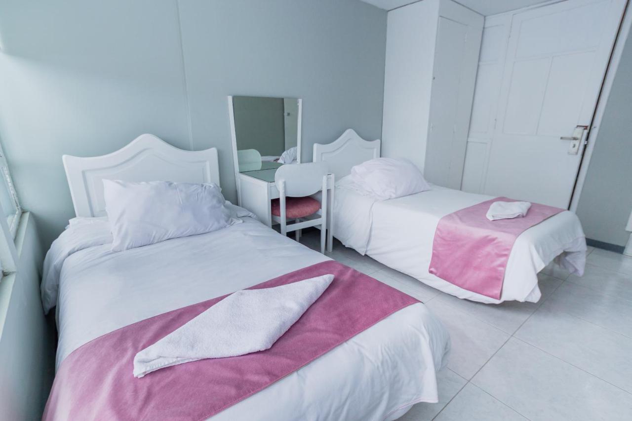 Apartasuites & Hotel Bogota Teusaquillo Bagian luar foto