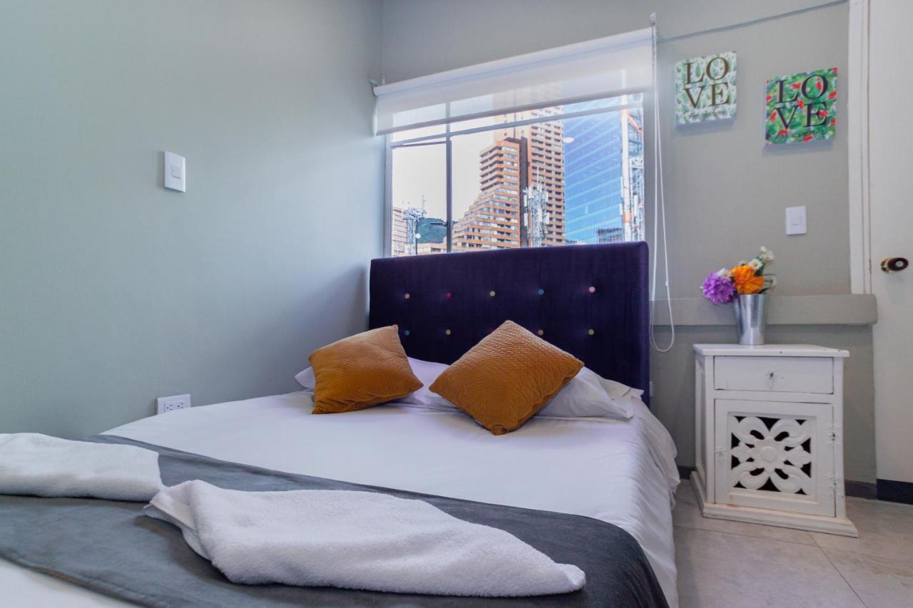 Apartasuites & Hotel Bogota Teusaquillo Bagian luar foto