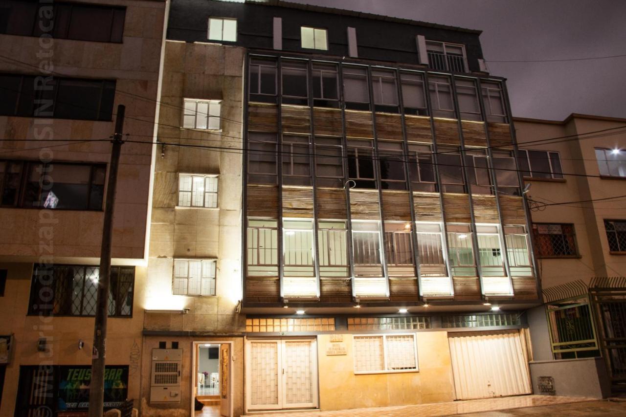 Apartasuites & Hotel Bogota Teusaquillo Bagian luar foto