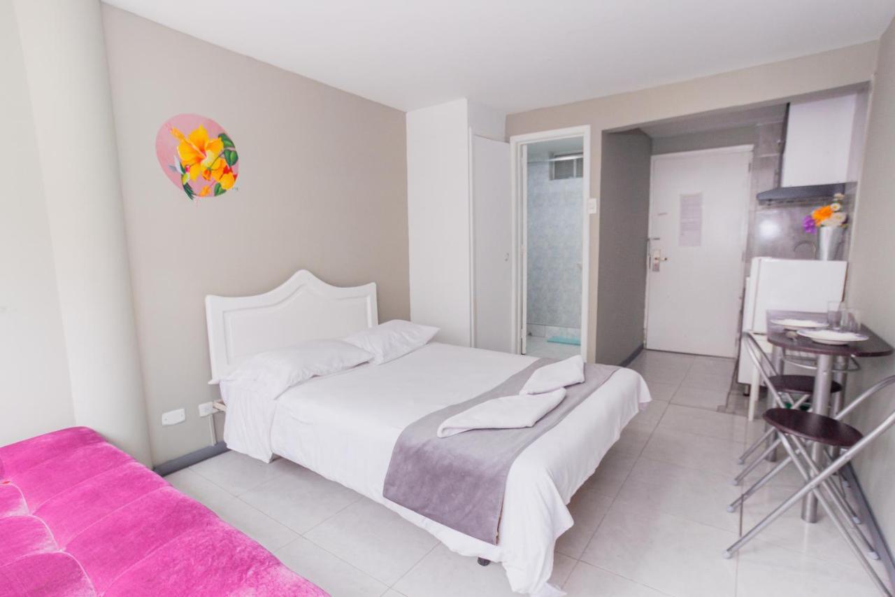 Apartasuites & Hotel Bogota Teusaquillo Bagian luar foto