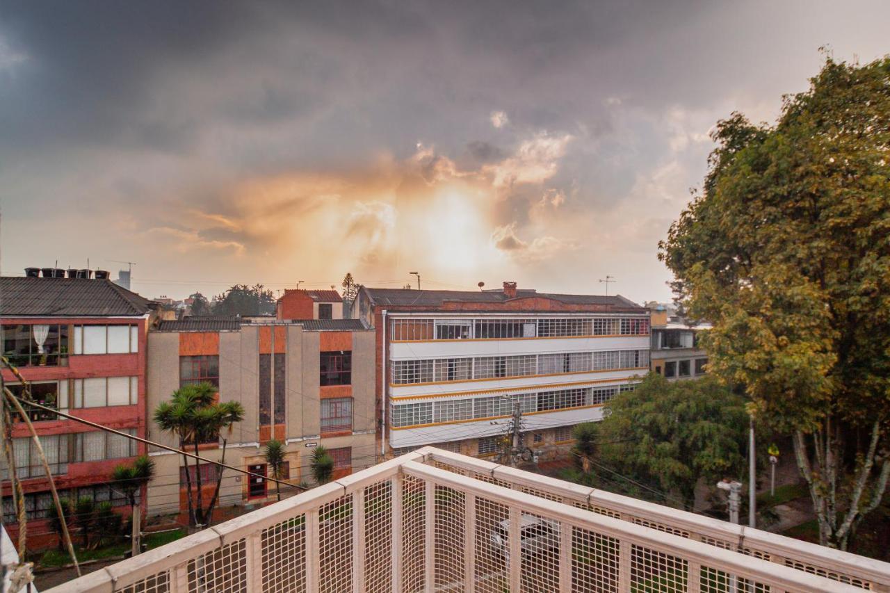Apartasuites & Hotel Bogota Teusaquillo Bagian luar foto